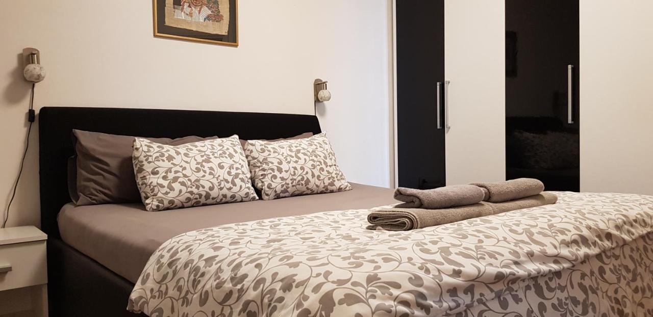 Apartman I Studio Apartman Majoli Kukuljanovo エクステリア 写真
