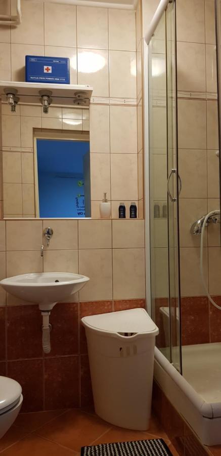 Apartman I Studio Apartman Majoli Kukuljanovo エクステリア 写真