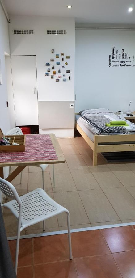 Apartman I Studio Apartman Majoli Kukuljanovo エクステリア 写真